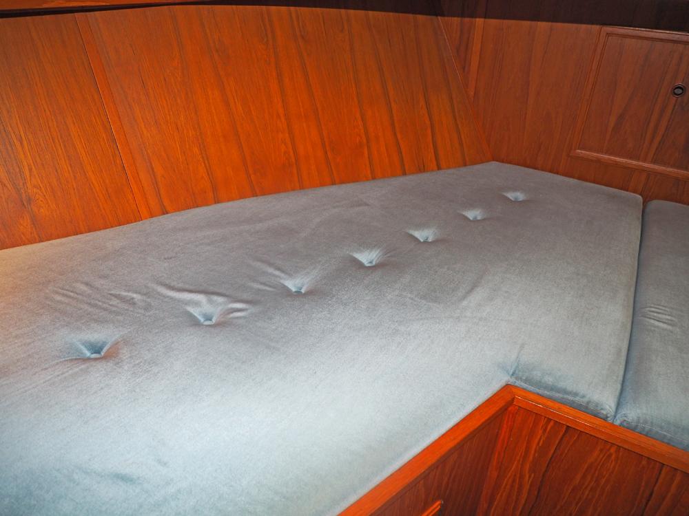 Cabin en avant, H&eacute;bergements